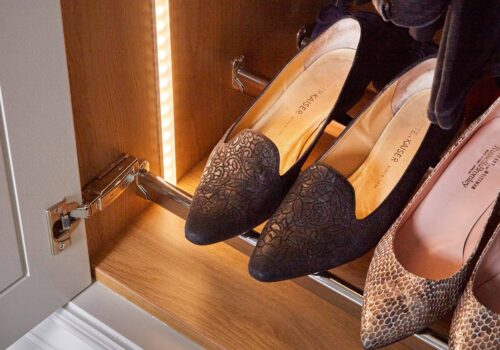 hood-client-story-carousel-2