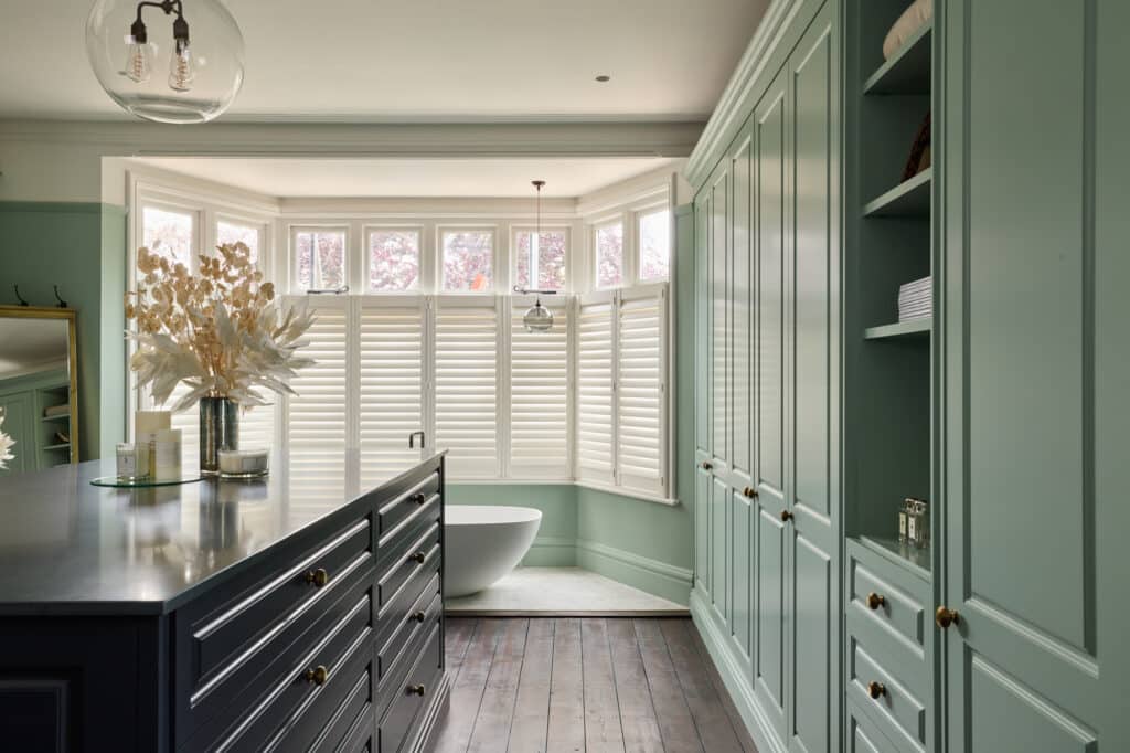 Tunbridge Wells - Emma 14 Jubilee fitted wardrobes with island in light green