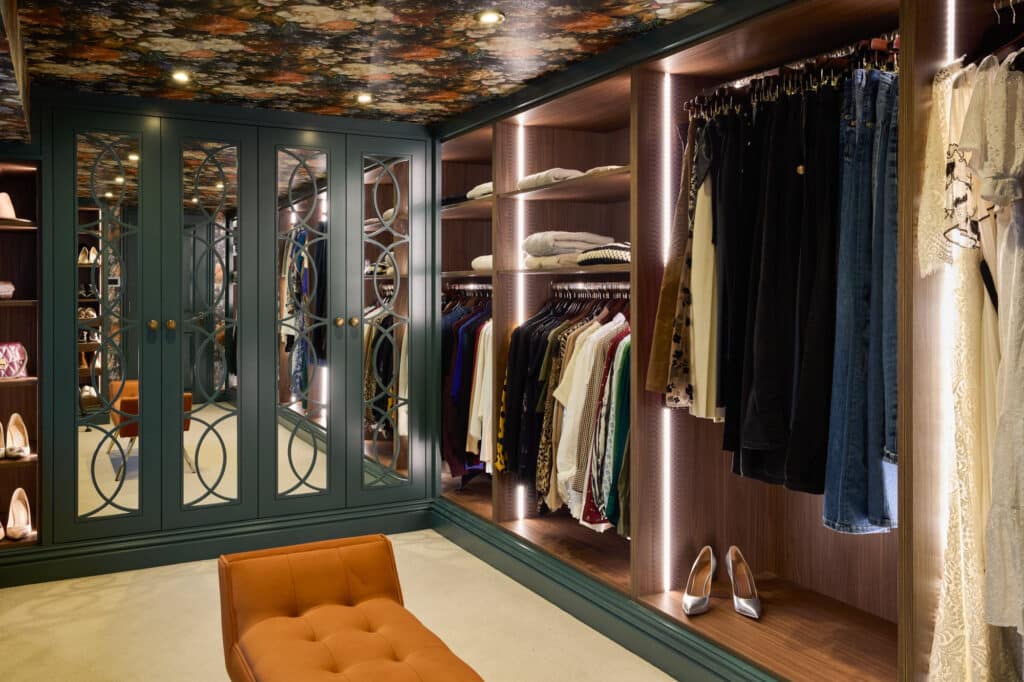 Heritage Wardrobe - Kings Rd 10