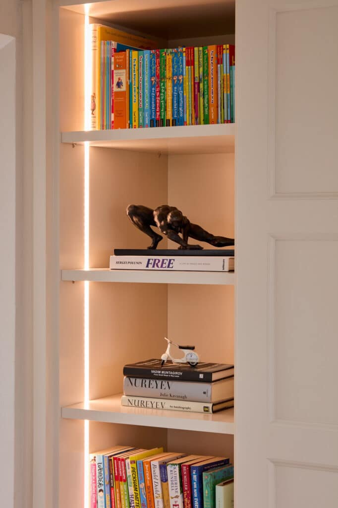 Heritage Wardrobe - Kings Rd 21