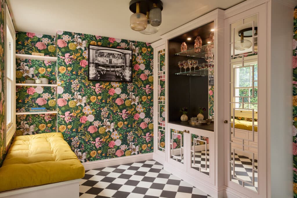 Heritage Wardrobe - Kings Rd 40