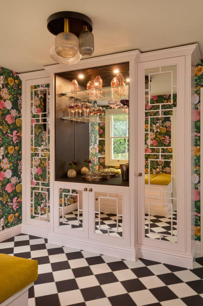 Heritage Wardrobe - Kings Rd 42