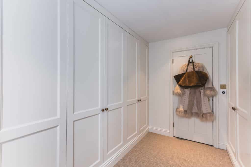 Millie_wardrobe10_creditAnnaButcher Tilford style fitted wardrobes in Millie Mackintosh dressing room