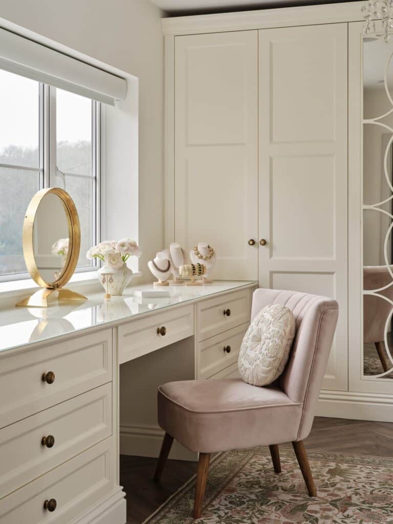Heritage Wardrobes - The Clupms19243-1920x2560